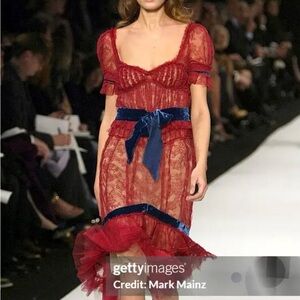 ISO Marc Jacobs 2004 ready to wear dress
